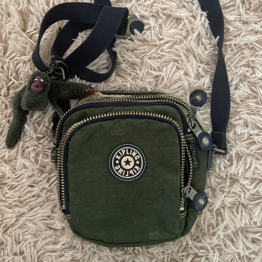 Kipling green purse